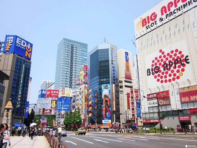 JapaneseWalk's tweet image. Take a walk near Akihabara Station. There are many maid cafes and electr... youtu.be/WpIl6aut9xI @YouTube