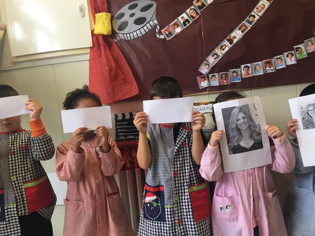 torres_cra's tweet photo. Semana de la mujer.
Durante esta semana cada clase nos va a dar a conocer mujeres importantes del cine. Hoy han empezado los alumnos/as de Infantil . https://t.co/7bWhcGtFjO