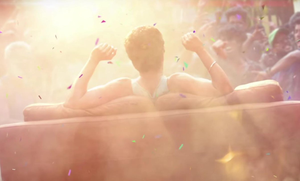 Nanbansukumar's tweet image. #VaathiComing - bit.ly/VaathiComingLy…

#ThalapathyKuthu 🔥🔥🔥

@actorvijay @Dir_Lokesh 
@XBFilmCreators @Jagadishbliss @Lalit_SevenScr @MalavikaM_ @andrea_jeremiah 

#MasterSecondSingle