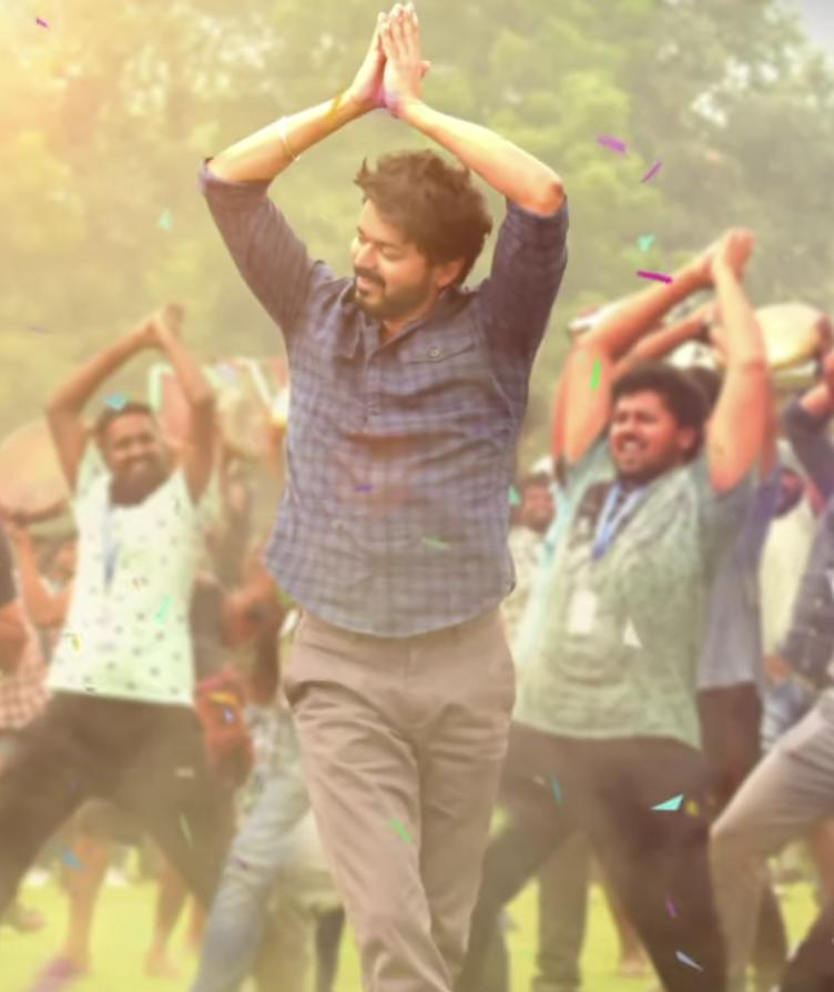 Nanbansukumar's tweet image. #VaathiComing - bit.ly/VaathiComingLy…

#ThalapathyKuthu 🔥🔥🔥

@actorvijay @Dir_Lokesh 
@XBFilmCreators @Jagadishbliss @Lalit_SevenScr @MalavikaM_ @andrea_jeremiah 

#MasterSecondSingle