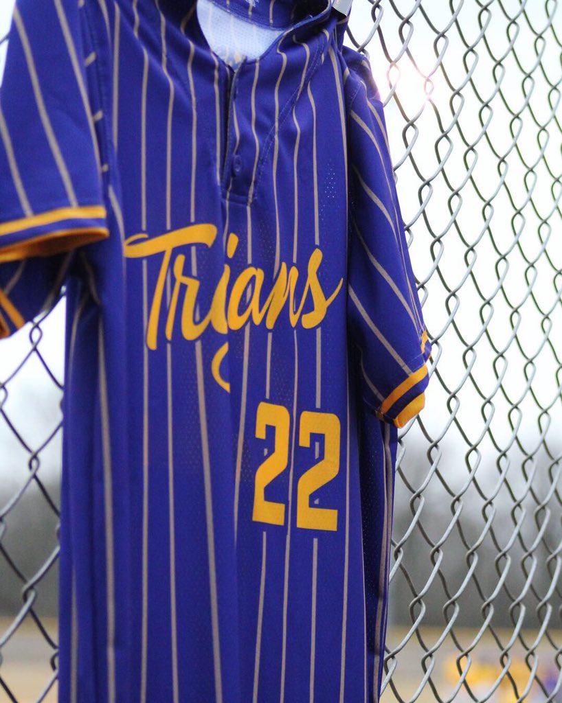 EmsVisuals's tweet image. The remembrance of Ben will always be with us. Never forget🧡 #22strong