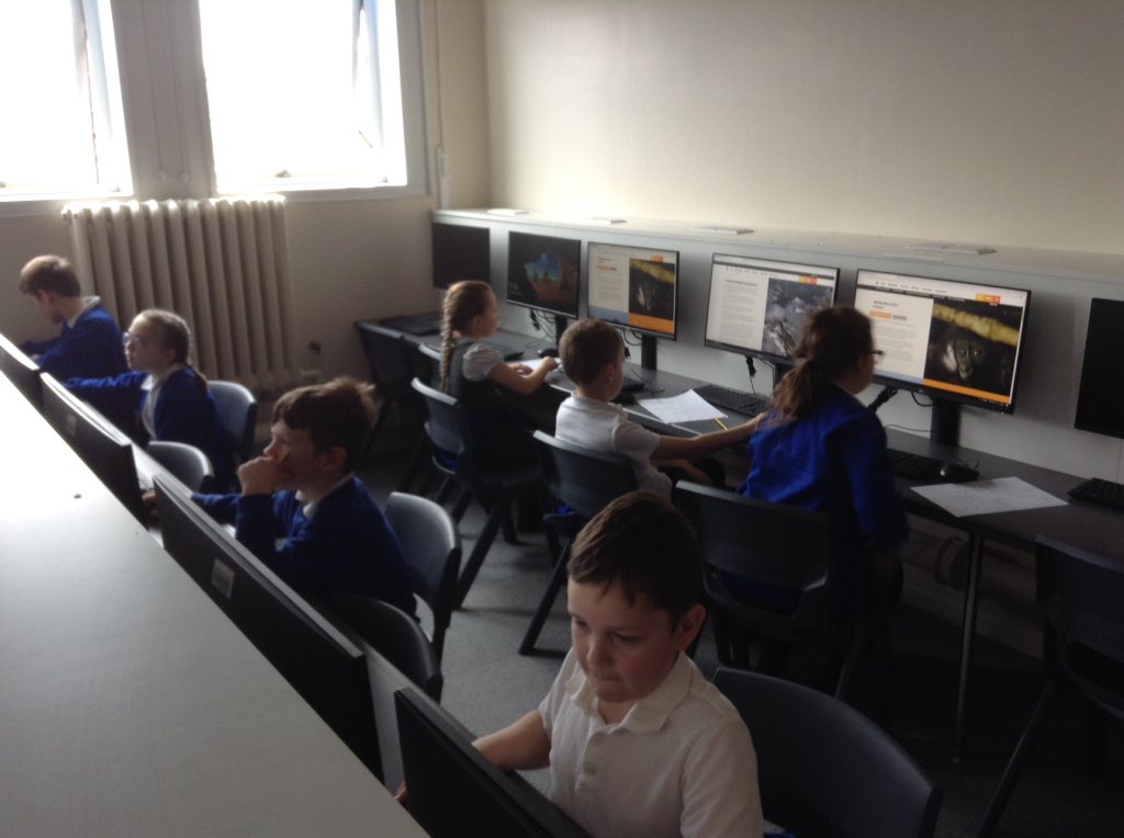 latimerprimary's tweet image. #ClassCM have been working in the I.C.T suit this morning. We have been researching the environment and habitat mountains provide for the animals who live there! 🏔 #LatimerCurriculum