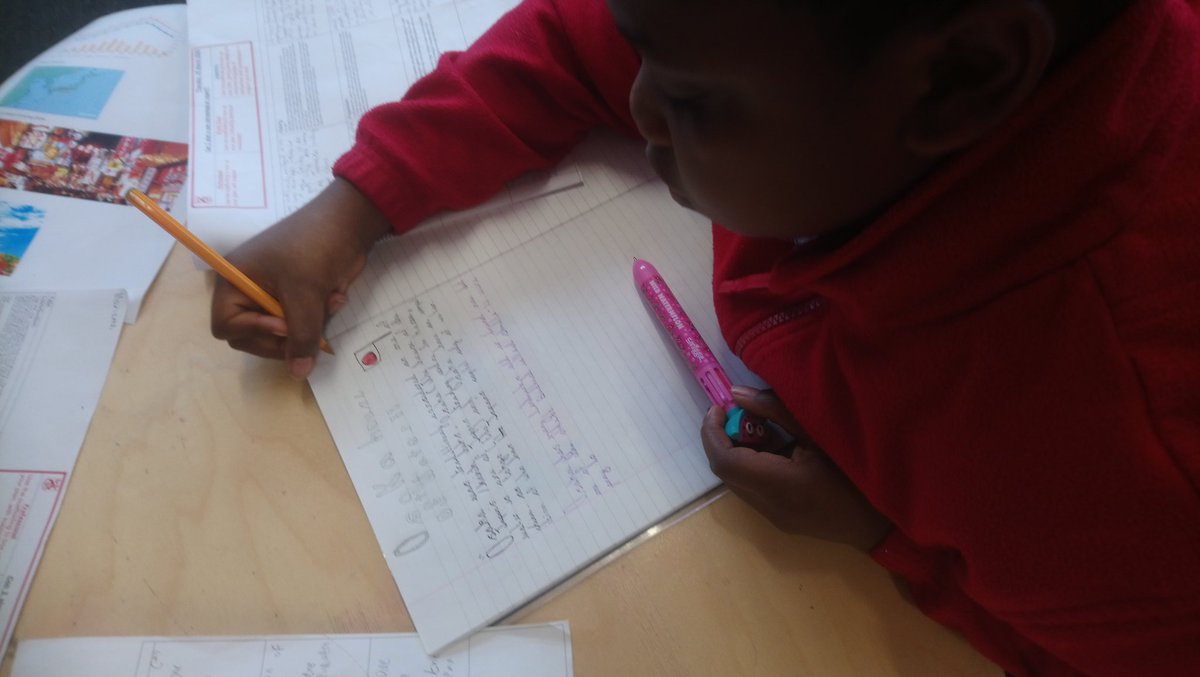5_stm's tweet photo. We're writing our Nonchronological Reports today. We decided to try a creative approach.
🤞Let's hope they turn out okay.🤞

Looking good so far. 👍 https://t.co/hSAYdHqDaT