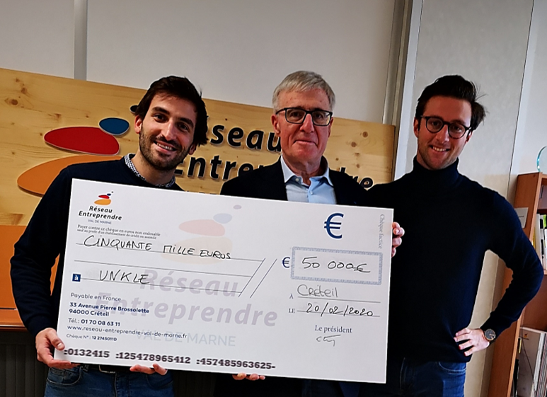 RE_ValDeMarne's tweet photo. Sourires satisfaits pour Unkle qui repartent avec un Prêt d'Honneur de 50 000€, sans intérêt et remboursable à partir de 18 mois. 

Serez-vous prêts à éprouver votre projet devant un Comité d'entrepreneurs aguerris? 

Votre Business Plan nous le dira : 
https://t.co/4MCfC8fvaI https://t.co/LRVqBjTIgG