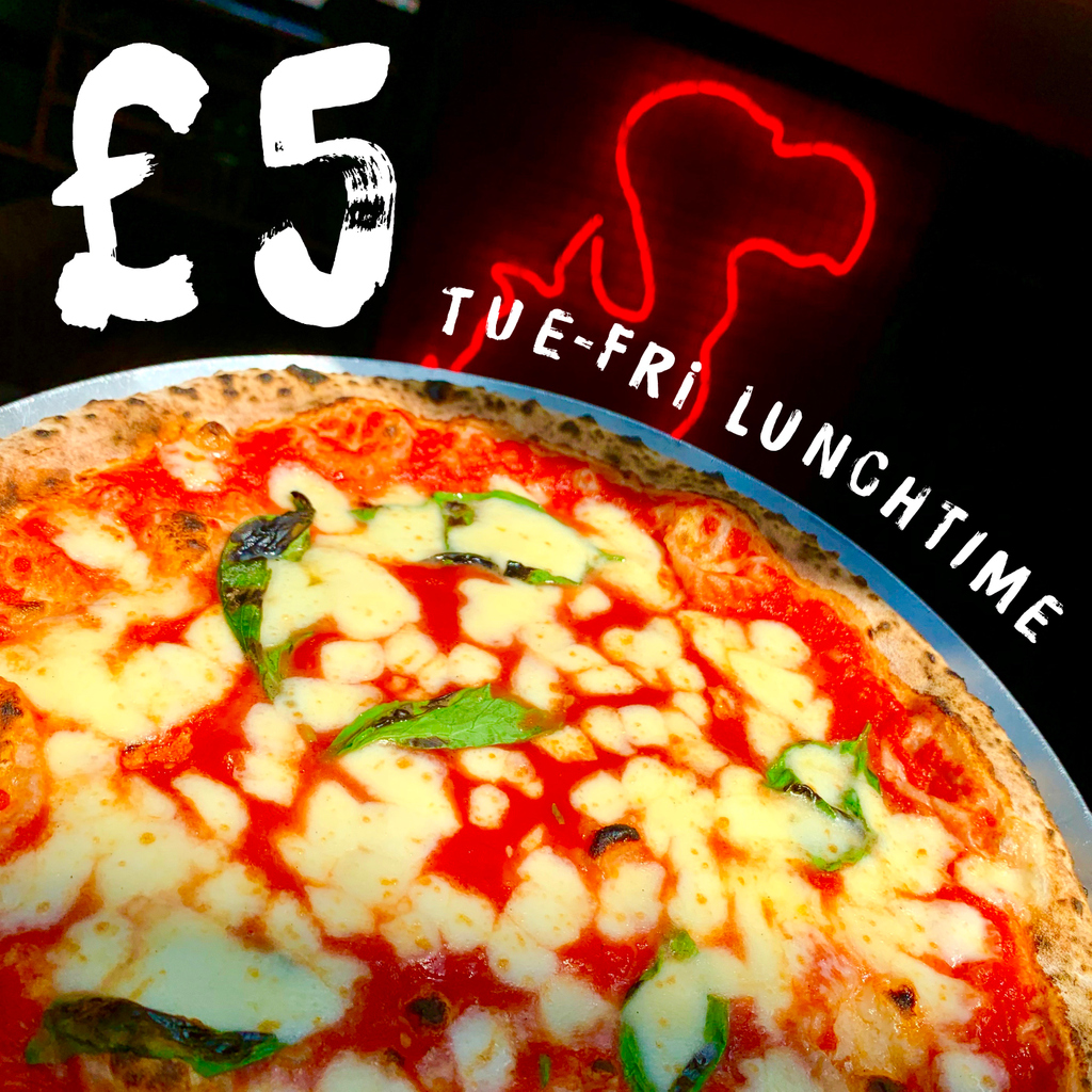 Lunch is served and we're ready to get you through your Tuesday with a £5 pizza deal!! 🙌🍕🙌🍕
#oxford #oxfordshire #localpub #pizza