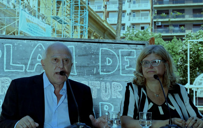 DOCUMENTACIÓN EXCLUSIVA

Irregularidades del gobierno de Lifschitz bloquean la construcción de 8 jardines de infantes 👉bit.ly/2VZ2T8R

Nota de Gustavo Castro