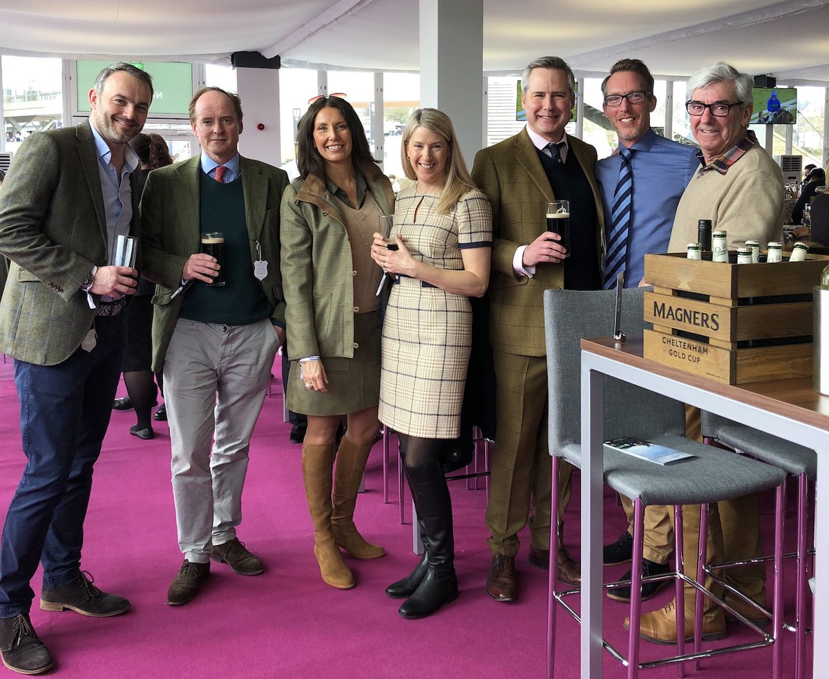BromwichHardy's tweet image. The team are all set for what looks to be a great day @CheltenhamRaces.

Can they pick a winner? 

#cheltenhamfestival #races #comprop