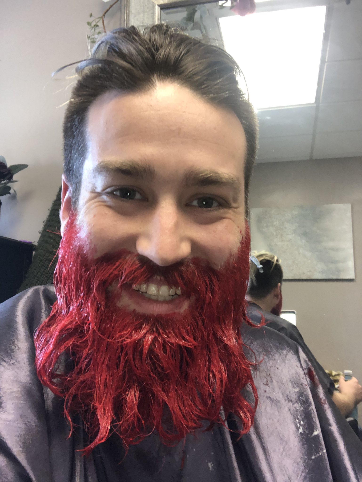 on Twitter: "Coloring the beard red. #beards /