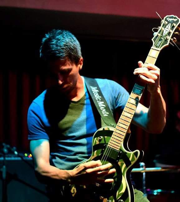 mustang_bend's tweet photo. The shredder.

Photo: Aida Premilovac Zaklan

#Mustang #Rock #Band #Mostar #BosniaAndHerzegovina #Concert #Live #Guitarist #OneRecords #OnWithTheFight https://t.co/i7OfGpgLC7