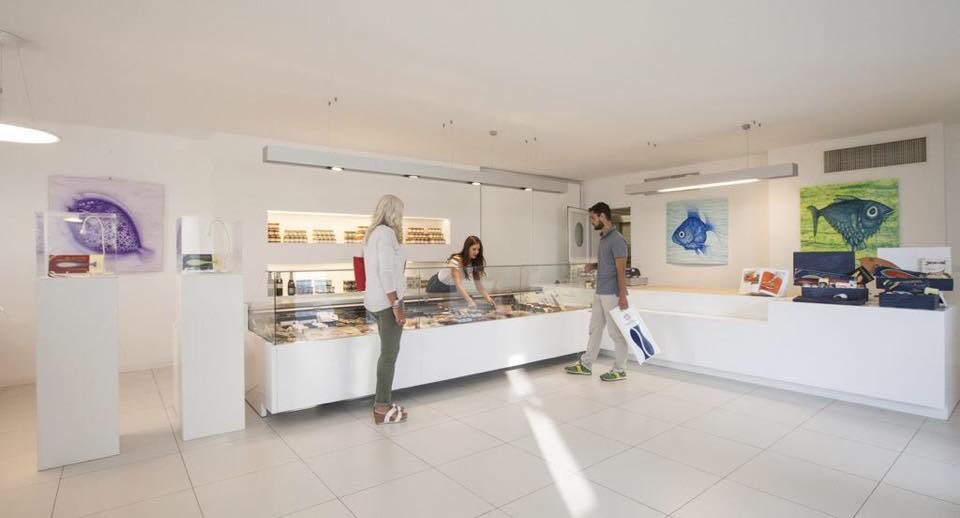 In seguito al nuovo DPCM per far fronte all’emergenza #Coronavirus, abbiamo deciso di tenere CHIUSO il nostro negozio a tutela della salute pubblica e dei nostri dipendenti, per poter proseguire con le normali attività e garantire le consegne nei punti vendita. #Friultrota 🐟