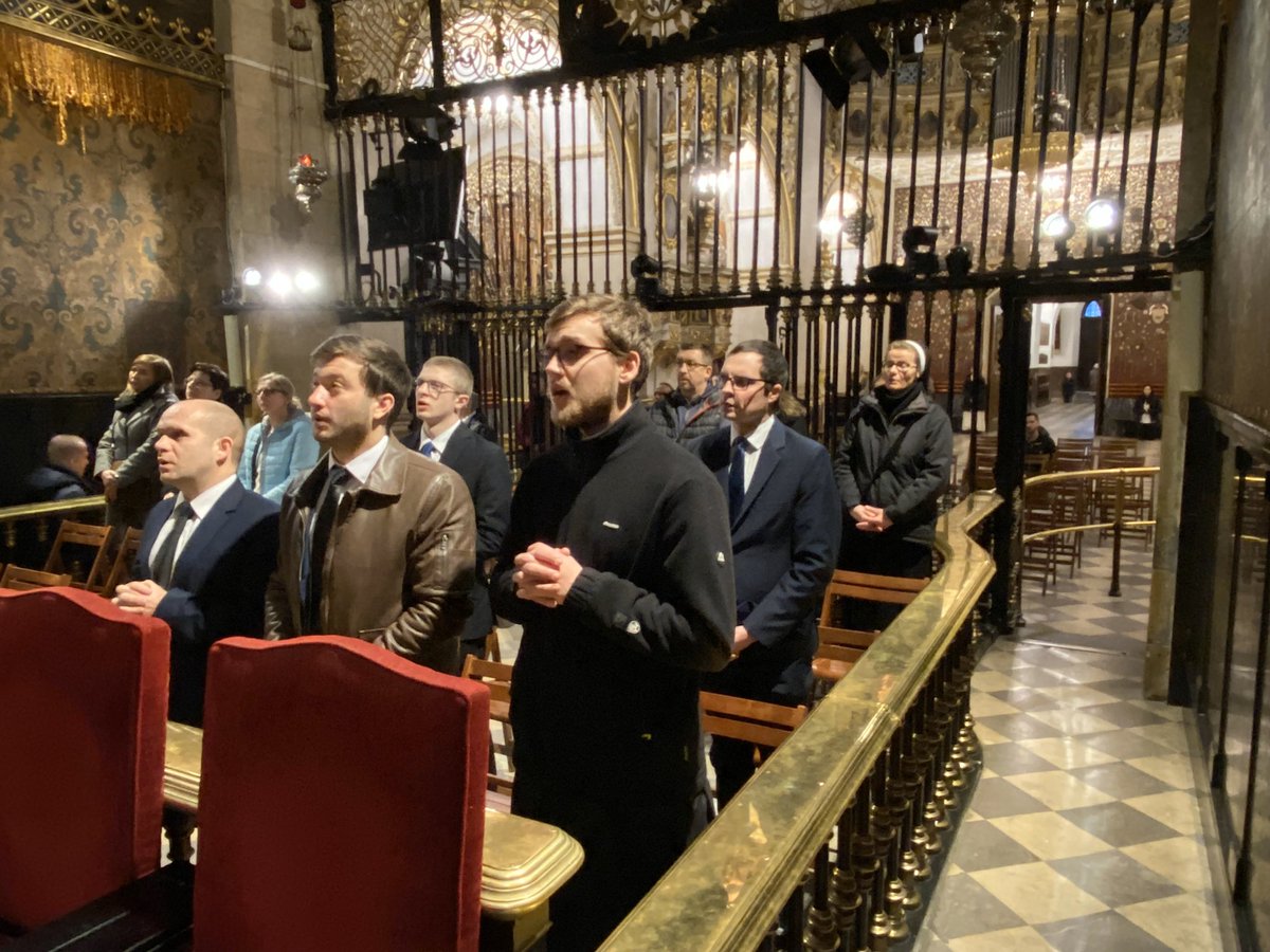 Początek drogi w Towarzystwie św. Franciszka Salezego powierzyli #MatkaBoża na #JasnaGóra nowicjusze.<a href="/Salezjanie_PL/">Salezjanie SDB</a>  to zgromadzenie zakonne, założone przez św. Jana Bosko, którego charyzmatem jest ewangelizacja i wychowanie młodzieży