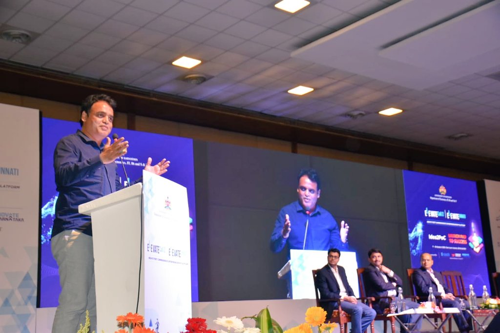 drashwathcn's tweet photo. Attended a vibrant 'ELEVATE CALL 2 and #ELEVATE UNNATI' event at Namma Bengaluru. 

Our govt is delighted to facilitate budding entrepreneurs through this comprehensive entrepreneurship platform. Best wishes!

@startupindia https://t.co/pEhVz0W12j