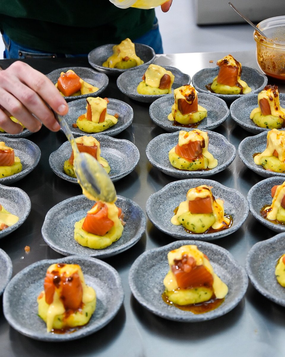 saborartecieza's tweet photo. ¡Qué bien hemos comido este fin de semana! Muchas gracias a todos los restaurantes y cocineros que habéis confiado en Saborarte para mostrar y dar a conocer vuestra cocina. ¡Sois geniales!
#saborarte #saborartecieza #Floracióncieza #Floracióncieza2020 https://t.co/UrnkSoLs19