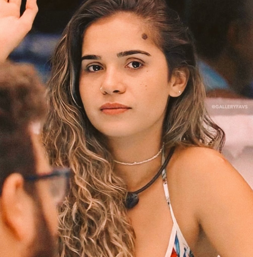 tensobb's tweet image. BATALHA DE GIGANTES Se a final fosse essa, quem seria o campeão (a) 

RT   = Gizelly
FAV = Prior 

#BBB20 #bbb2020