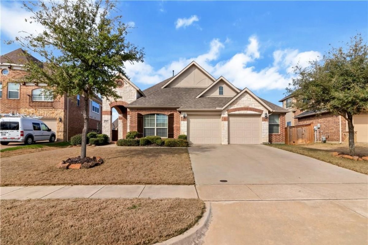 You dream it -- we'll find it. What's the style of your ideal home?