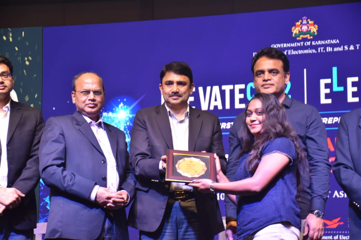 drashwathcn's tweet photo. Attended a vibrant 'ELEVATE CALL 2 and #ELEVATE UNNATI' event at Namma Bengaluru. 

Our govt is delighted to facilitate budding entrepreneurs through this comprehensive entrepreneurship platform. Best wishes!

@startupindia https://t.co/pEhVz0W12j