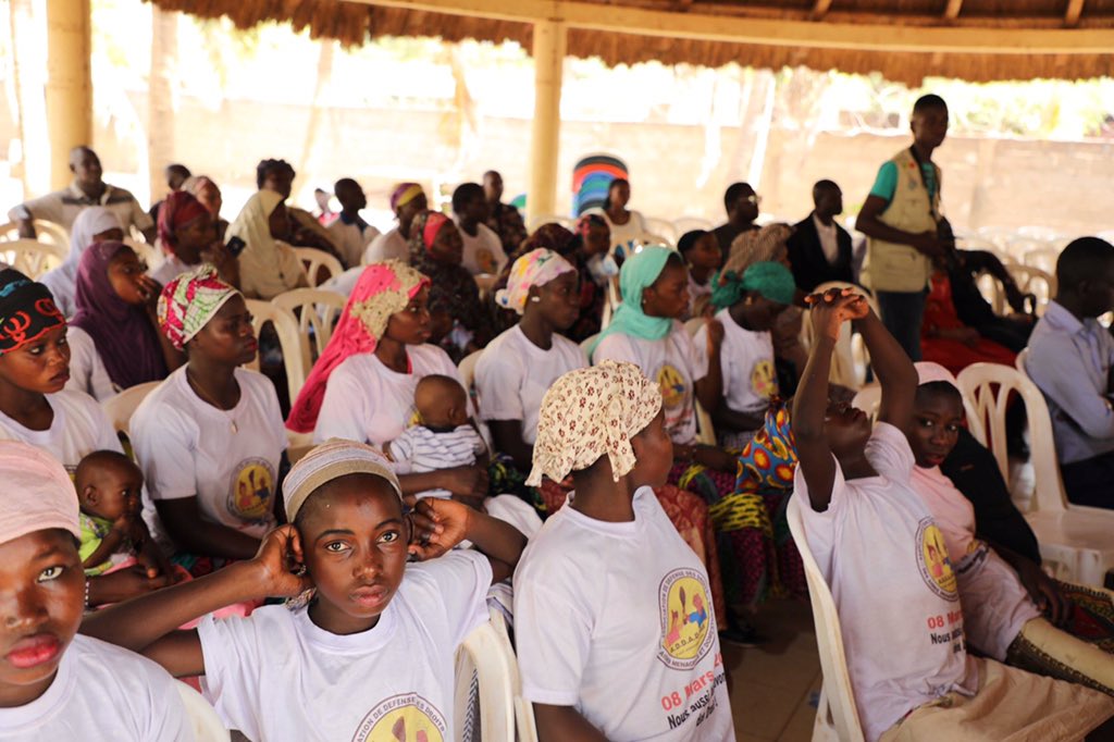 APJECML's tweet photo. A l’occasion de la journée internationale des femmes #8mars , Educo Mali en collaboration avec les Organisations d’enfants et de jeunes (OEJ) a organisé, le lundi 09 mars 2020 à la Cité des enfants de Bamako, un panel intergénérationnel autour du thème - Leadership féminin. https://t.co/LonrJVa9xA