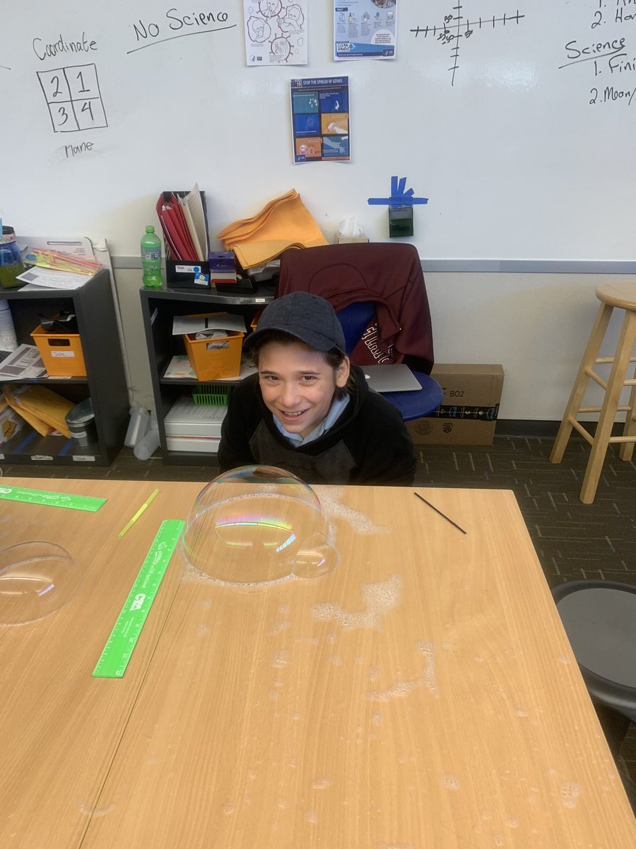 MrsHaley9's tweet image. #wcsjoyfullearning #westlakecharter learning statistics with bubbles!