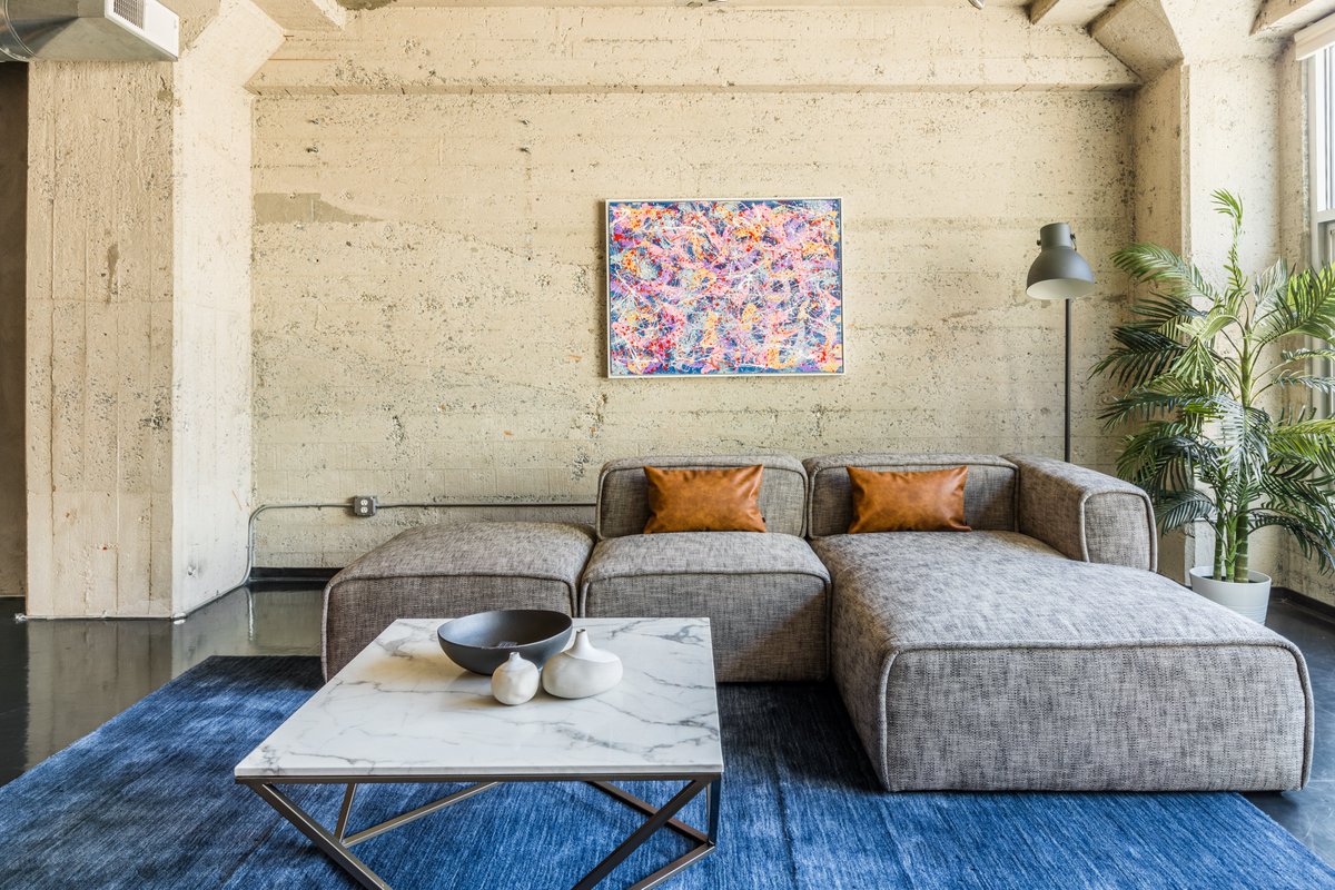 kul's tweet image. Wouldn't mind working from home in this new @ZeusLiving  loft: zeusliving.com/homes/650-2nd-…