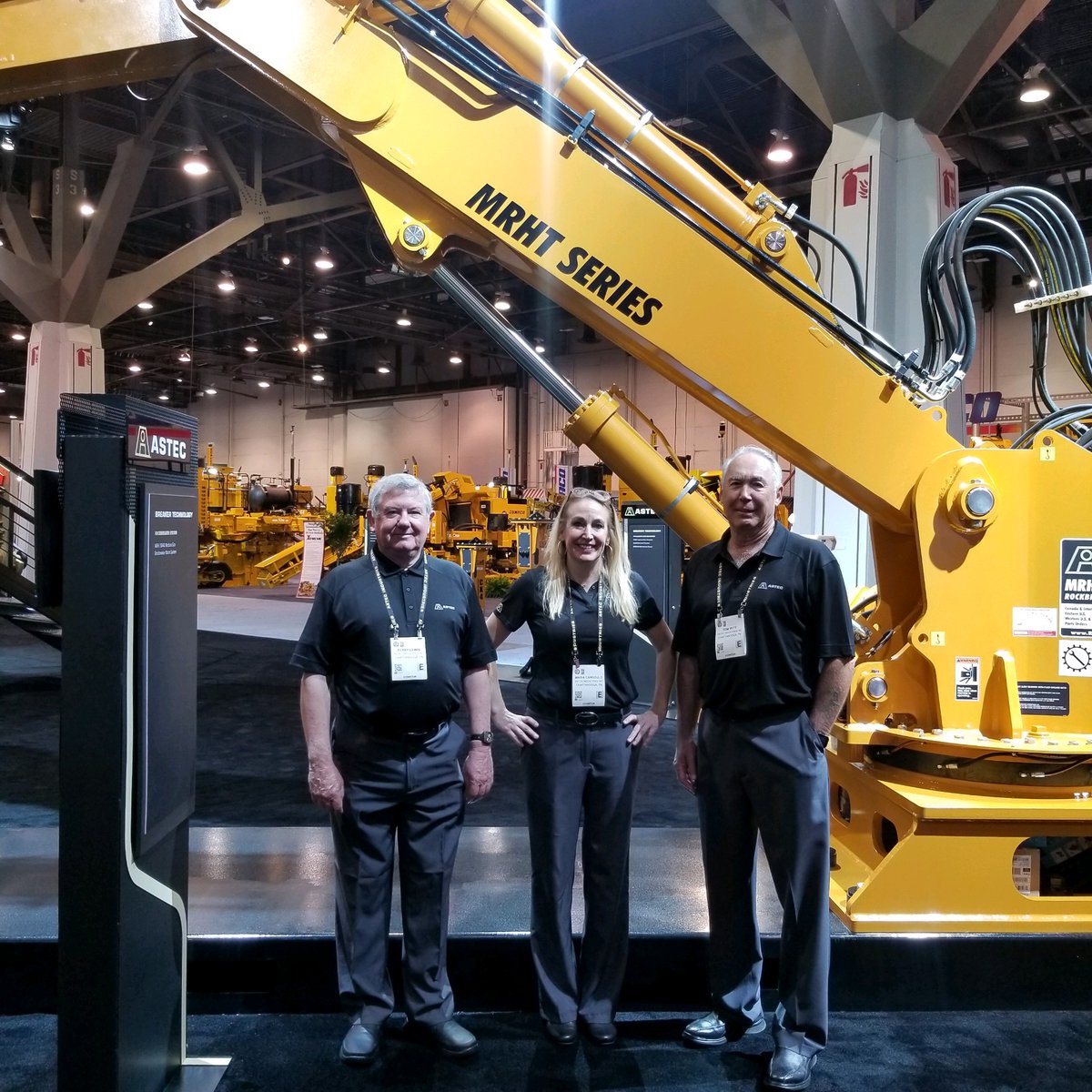 BTi_Astec's tweet photo. CONEXPO/CON-AGG 2020 is open! Come meet our rock breaking equipment experts in Central Hall C3-C5 — C30336 to discuss your equipment needs. #attachments #rockbreakers #demolition https://t.co/ED68NsBHcI