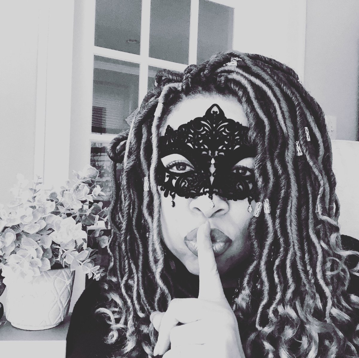 BecomingPhoenix's tweet photo. Who Robbed You?! we are robbed physically, spiritually and emotionally.Hell in the Hallway podcast ! Stay tuned! https://t.co/JVFxj20HSJ