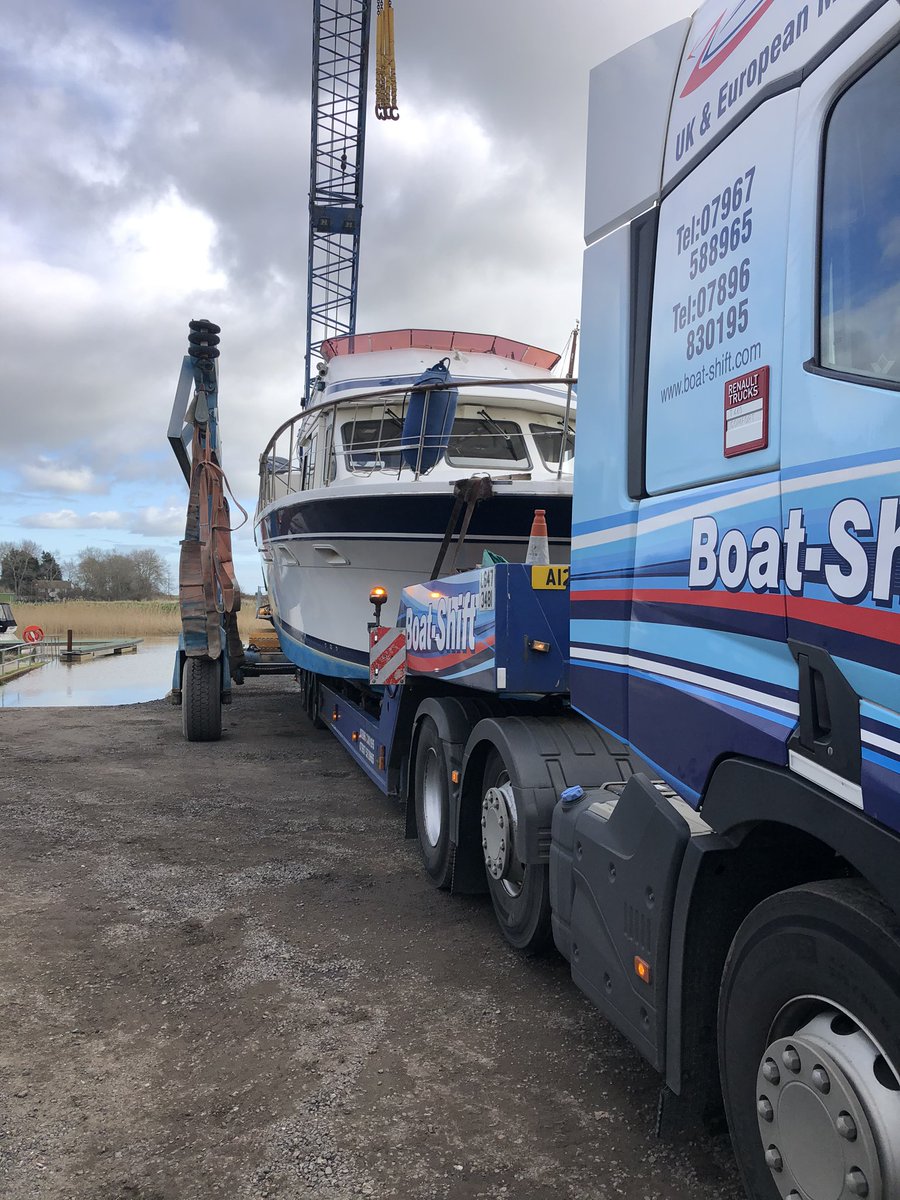 ShiftBoat's tweet image. Loaded in sandwich yesterday at 4.2m and unloaded in Cardiff this morning. Quick run down to Chichester to load at 3.8m duct hop steel cruiser heading to St Olaves in Gt Yarmouth