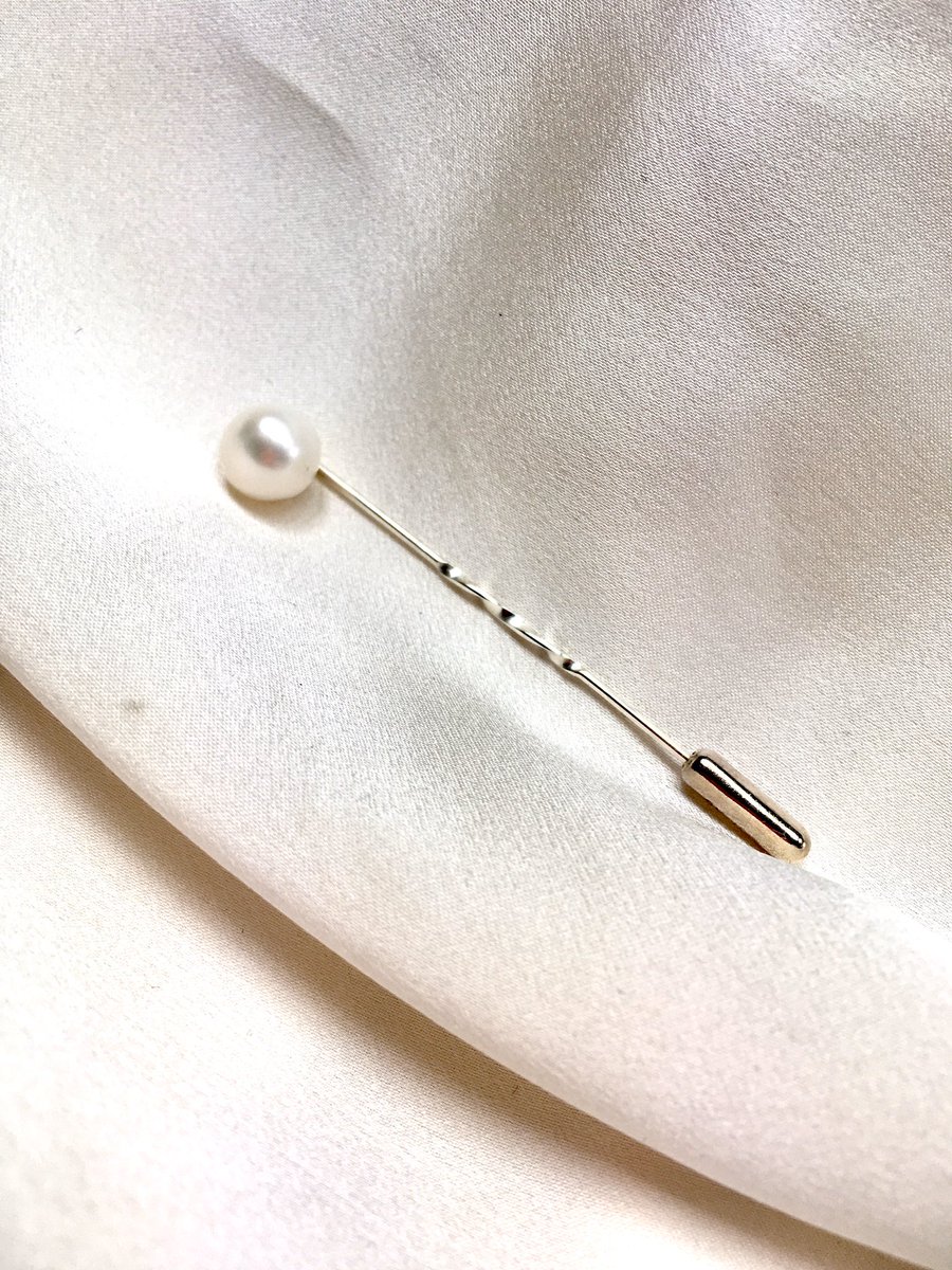 wackyjackyful's tweet photo. Gorgeous new listings in my Etsy shop today!
Ultra long earrings, stunning black pearls, and something for the men!
https://t.co/0AkGJjg7c1
#creativecollection #groomsmangifts #pearljewellery https://t.co/KUtSQwBlqq