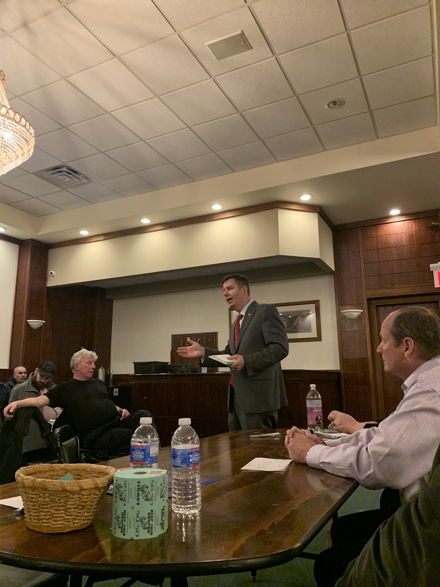 Sully4Assembly's tweet photo. It was truly a pleasure to speak to the @RockawayRC address the concerns of citizens throughout the Peninsula, I got to see my friend @eric_ulrich and friends throughout Queens including @QuinnforQueens 
#SullyForSenate
@QueensCountyGOP @QueensYRs https://t.co/xVm7MIWMEN