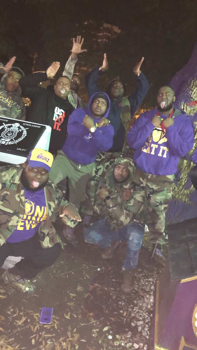 Dat_Dude_Graham's tweet photo. Happy Charter Day to the Xi Psi chapter of Omega Psi Phi Fraternity Incorporated. Blessings to Da Land of the Do or Die. #Flight187 Greatness breeds Greatness 🐶🩸🙏🏾 https://t.co/hbXpj2rV60