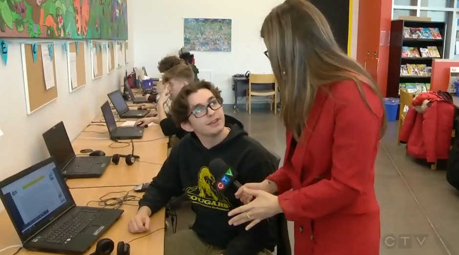 CTVYMAtlantic's tweet photo. ICYMI: Bonjour! @AnaAlmeidaCTV learns more about French Education Week, a week-long celebration of culture and diversity across Nova Scotia, by taking part in a virtual class! 

🔗 #1: https://t.co/KcOUTwnBnm 
🔗 #2: https://t.co/CAappvP4zT https://t.co/1uPI4QvICs
