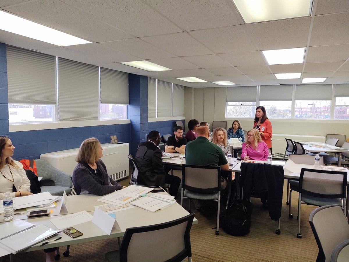 hrwilliamson77's tweet image. Rockingham and Beaufort county educators participating in Check and Connect mentor training today in Greensboro NC! #cnctraining  @RCS_NC @ncmtss @BeaufortCoSchNC #numbersign @CabCoSchools