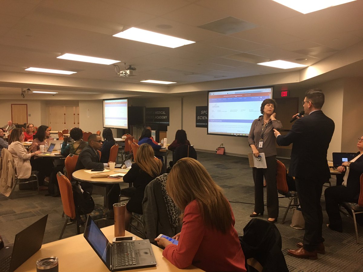 Evette Avila (@chiefofschools) on Twitter photo 