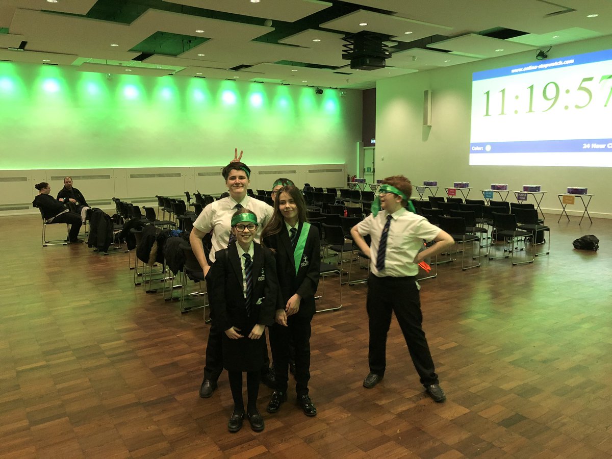 mr_frith's tweet photo. Great day out at @sheffhallamuni for ‘Cybermaze Day!’ Great to see how enthusiastic the students were! They loved it! #teamemerald #teamblack #teamsilver #teamlilac https://t.co/7vq6715x17