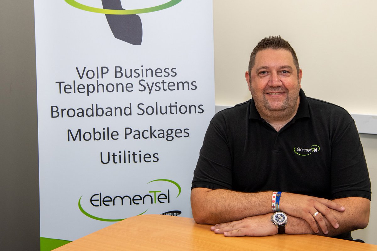 elementelco's tweet photo. Shout out to Darren, our #telecomsengineer has now been with us for a year! Super lucky to have such a phenomenal employee in our team π @Ofcom @hantschamber @CommsBusiness @Wildix_ @RomChamb @Trinity_Winch https://t.co/jzLk66KUeb