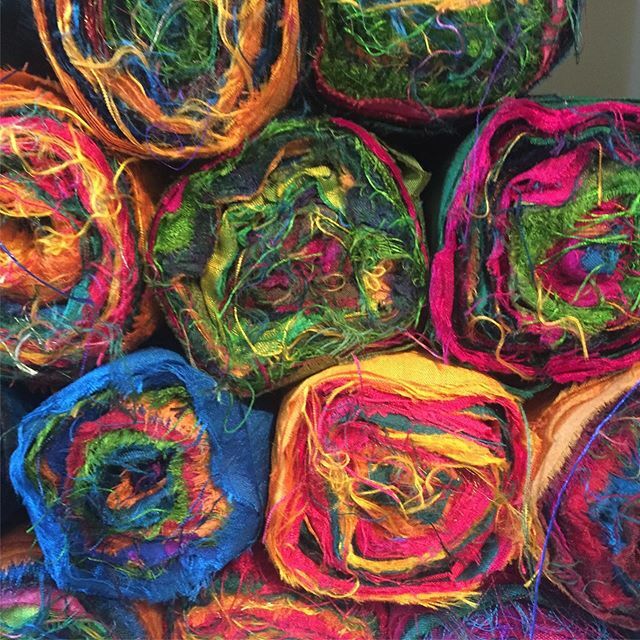 yarnyarnfiber's tweet photo. Loving the colours in our new silk fabric rolls. 5.5 inch wide roll of pure silk. It’s made from waste  silk fabric. #yarn #yarnyarn #yarnlove #yarnspiration #silk #silkfabric #silkroll #silkribbon #sarisilk #textiles #textileart #textiledesign #textiles… https://t.co/KcqkT6kUPw https://t.co/ePF30Rj5dY