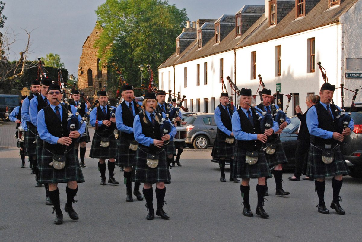 Happy #InternationalBagpipeDay folks!

There's nothing quite like the sound of the bagpipes, and we'd highly recommend checking out some of the pipe band displays while on your visit around the #NorthCoast500! bit.ly/NC500Bagpipes

📷 Strathpeffer and District Pipeband