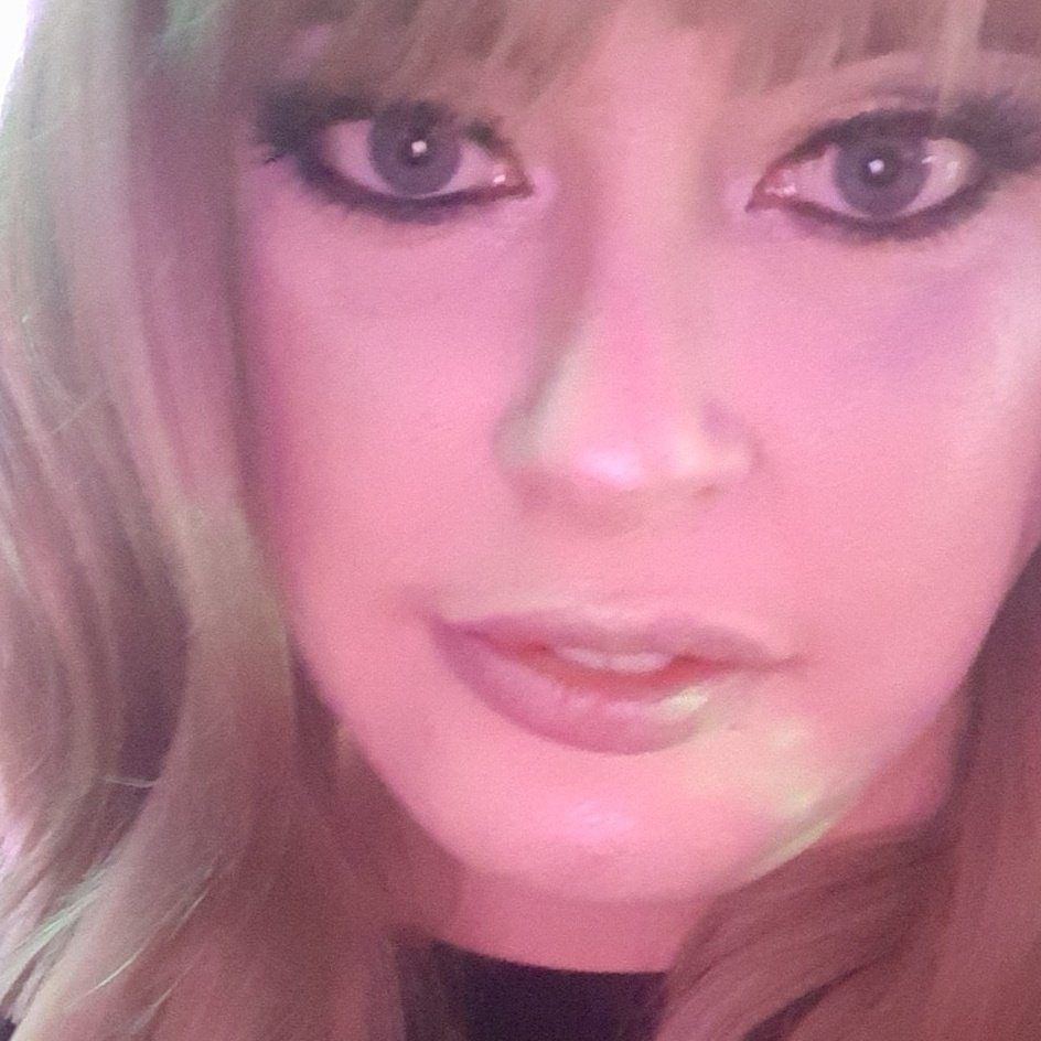 Shiarnlou's tweet photo. #NewProfilePic https://t.co/aPX8ndFWYS