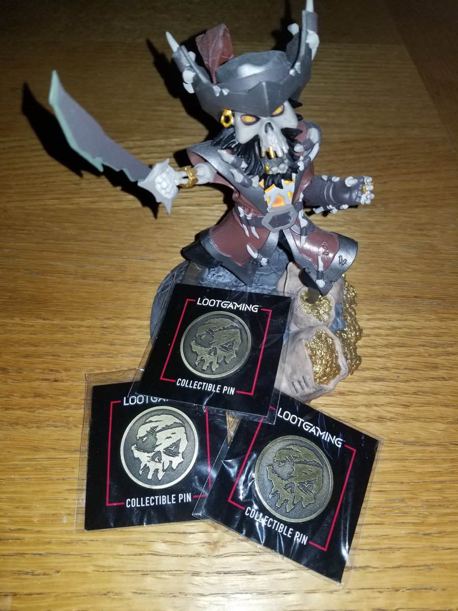 TeeJayP3's tweet photo. Protect the loot from Flameheart! 🔥

Follow and RT for your chance to win one of three SoT logo pins! 💀

The 3 winners will be chosen in 48 hours on Thievin' Thursday! 😁

Good luck all you fine pirates! #BeMorePirate #SeaOfThieves #Giveaway https://t.co/uuW4pbsT1m
