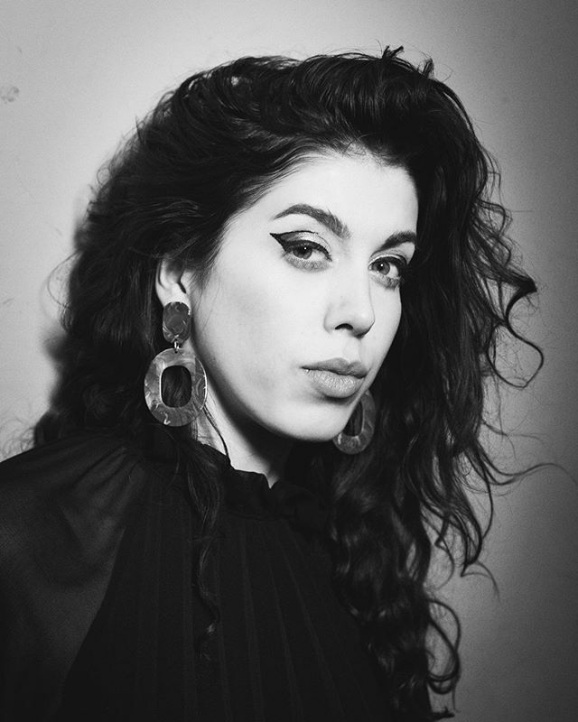 CASCABAND's tweet photo. The spirit : @maevebluebellwells ▪️
▪️
Photo by : @meli_cinpix 
Style by : @alysbev 
MUA : @nastazjanowak https://t.co/aiD16QOxSc https://t.co/g9TKjgDHCl
