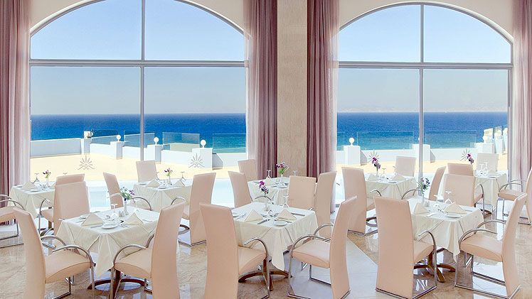 InspiredLuxury's tweet photo. This #TravelTuesday why not be indulgent?

Enjoy a luxury break to #Rhodes that includes half-board meals, wine and fruit on arrival, a free hydro bath massage and SAVINGS of up to 30% 😲.

Book today 👉 https://t.co/fuGPyvS0rh

#KeepCalmTravelOn https://t.co/2I25QWMm3X