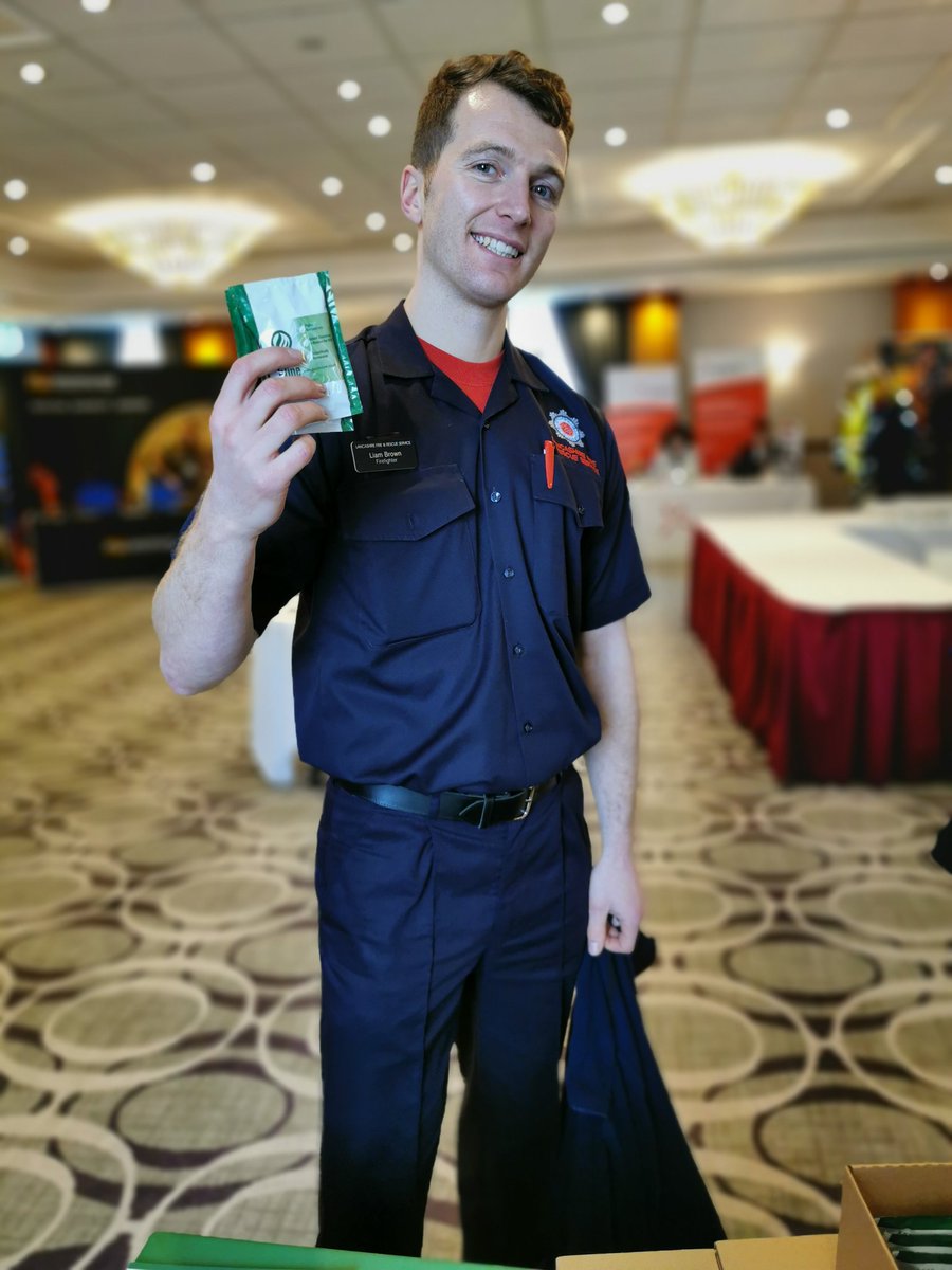 De_Wipe's tweet photo. @LancashireFRS @Lancs_FireDCFO are happy to De-Wipe  #decontamination #DoYouDeWipe #beatFFcancer https://t.co/wamLHbMzqY