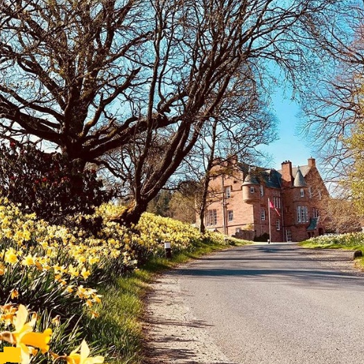 March <a href="/CringletieHouse/">Cringletie</a> 
* Mother's Day Sunday lunch, afternoon tea, dinner 
* Champagne dinner 26 March 
* Book lunch/dinner for 6 or more &amp; the person celebrating dines free 
* Dine on us! Book a stay of 2 nights or more &amp; dinner is on the hotel for duration of your stay #events