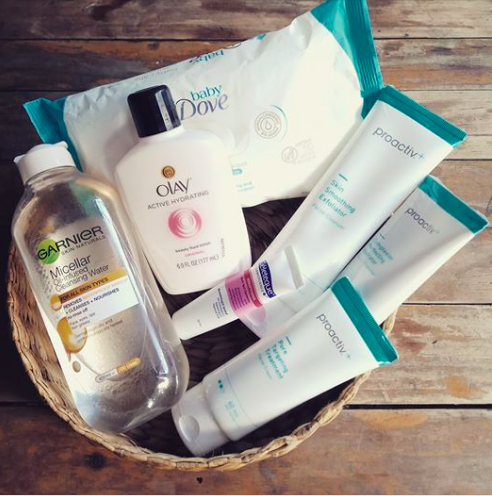magz_dc's tweet photo. MY CURRENT SKINCARE PRODUCTS, WHAT'S YOURS?Dove Baby wipes (50sheets), I'm using it to remove make-up and it is doing its job quite good. 
Garnier Micellar Cleansing Water with Argan Oil... #bitsenpieces #skincare #olay #garnier #celeteque #Proactiv+
https://t.co/sFgH76NApH https://t.co/blNApxwF4k