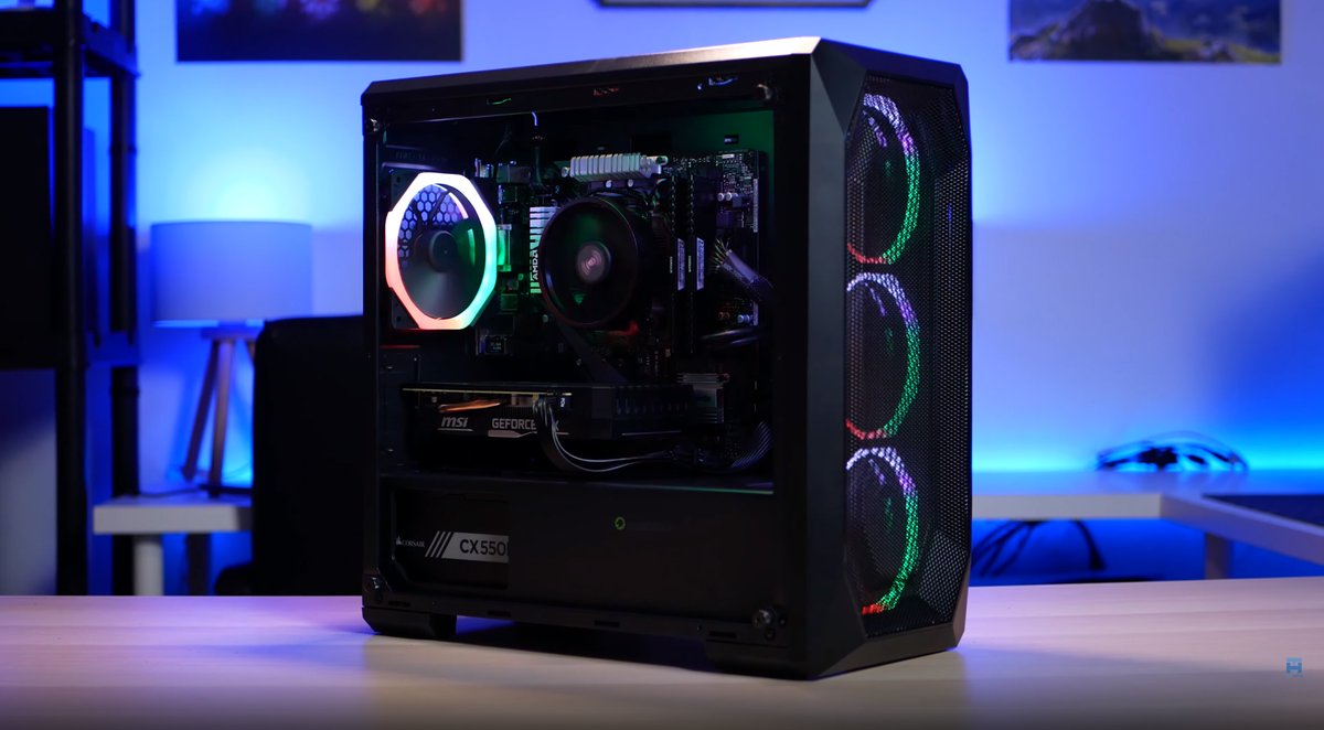 👾 <a href="/TechHunterKarl/">Karl</a> has done a budget build in our Kamikaze PRO  case.