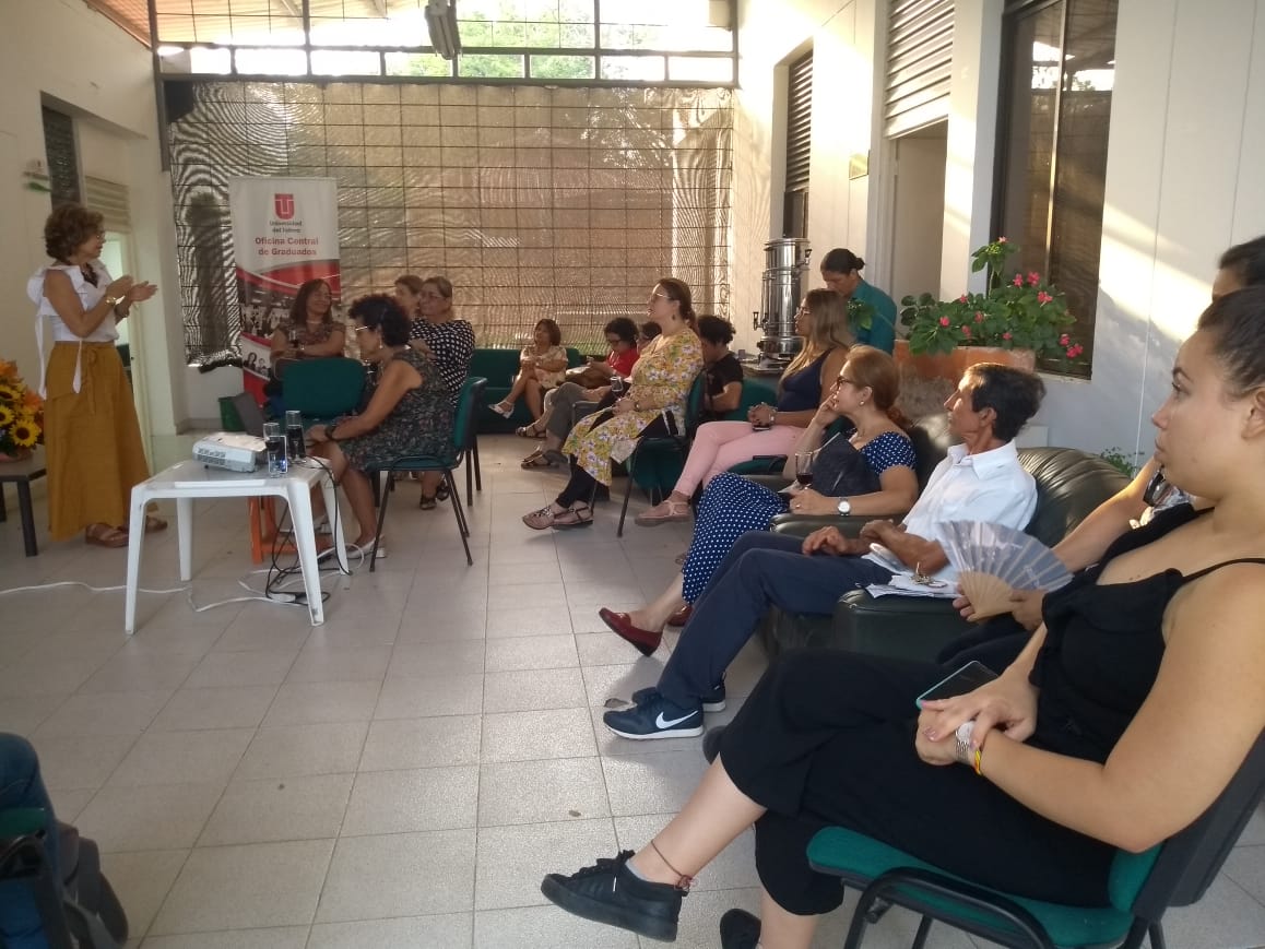AspuTolima's tweet photo. El día de ayer 9 de marzo ASPU Seccional Tolima realizo en su sede sindical  la conmemoración del día internacional de la mujer trabajadora, donde se llevo a cabo el conversatorio: Los derechos de la mujer a cargo del colectivo Interdisciplinario sobre conflictos de genero(CISOG) https://t.co/nBh5qQCUbn