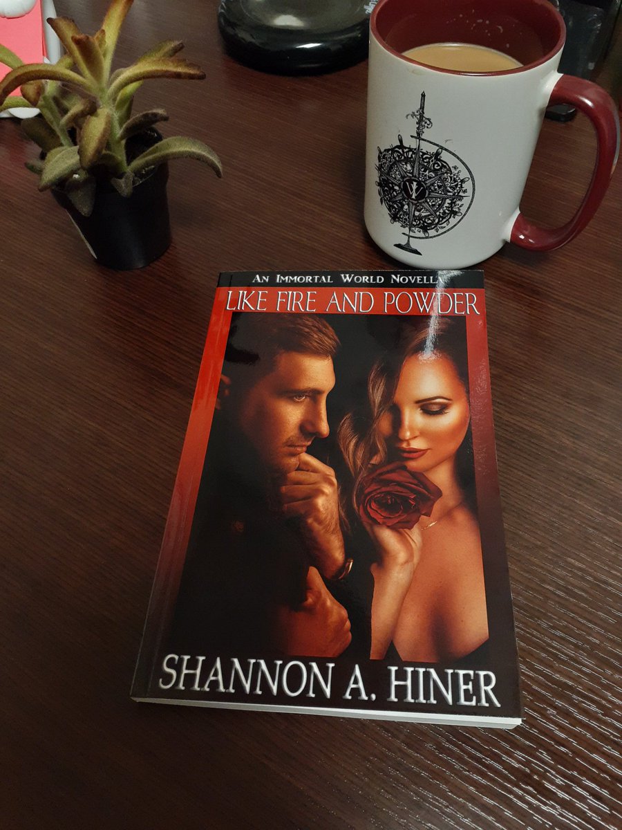 ShannonAHiner's tweet photo. The proof copy of my exclusive paperback edition of #LikeFireandPowder came in and I couldn't be more in love. 🥀🔥🥀
(Ebook comes out March 20th!!) https://t.co/sjPFZaPiAo