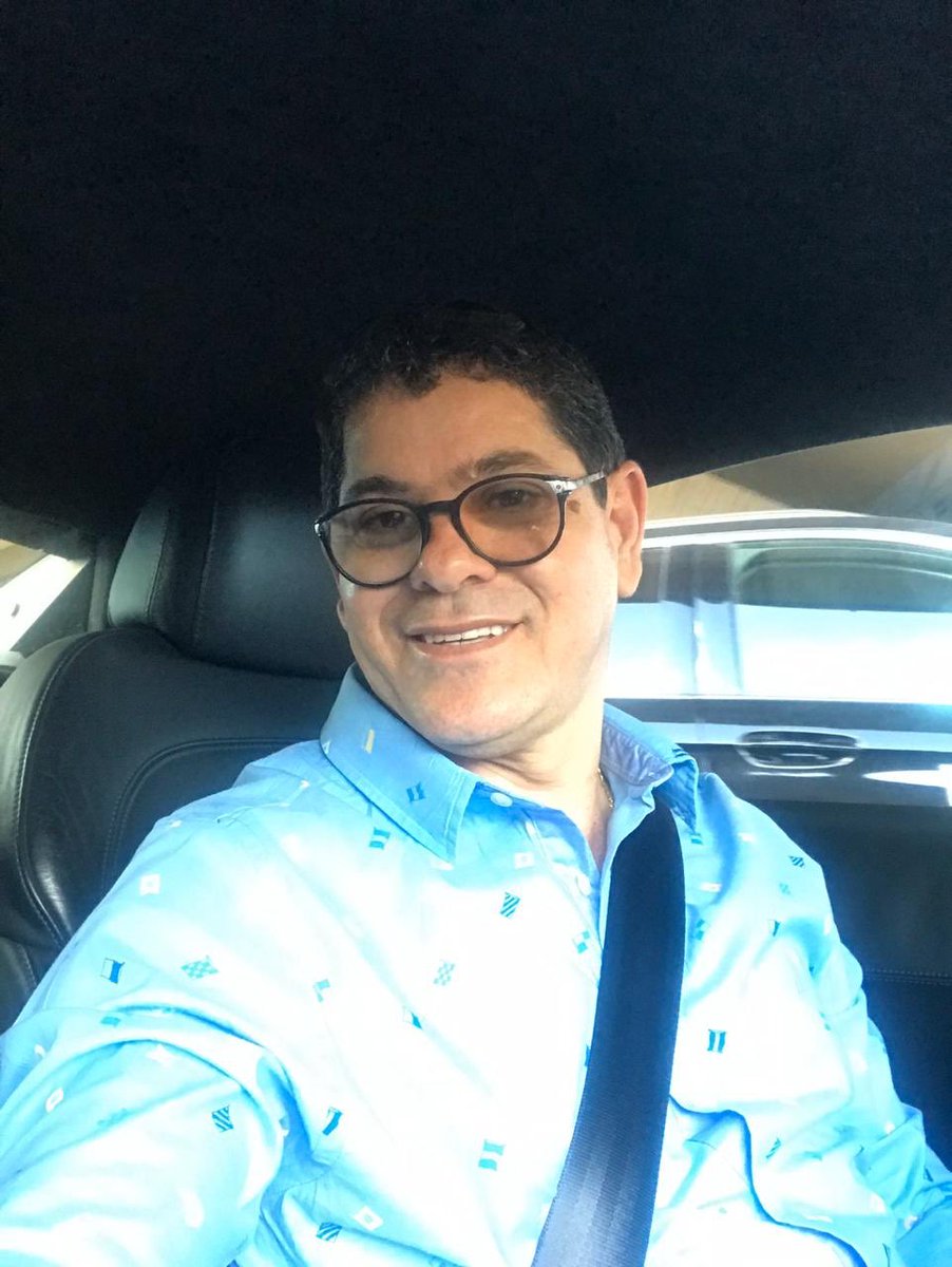 SerrataAquilino's tweet photo. Que tengan un feliz y bendecido Martes mi gente linda, damos gracias a Dios por permitirnos iniciar un nuevo día con las bendiciones y abundancia en mi vida.
iRecuerden que Dar es el mejor modo de recibir!
#PoliticaDeServicio #DeCompromiso #Limpia #Emprendedora y #Honesta https://t.co/N6wf8M89l1