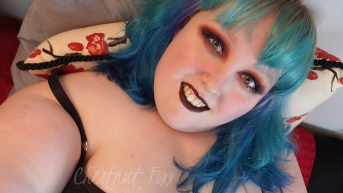 I'll be live tonight on @chaturbate at 8PM EST! Come spend time with me, Master! https://t.co/LdRqef<a class="tags" href="/tag/chaturbate">@chaturbate</a><a href="/tag/maythe4thbewithyou"class="tags"><span>#maythe4thbewithyou</span></a><a href="/tag/maythefourthbewithyou"class="tags"><span>#maythefourthbewithyou</span></a>