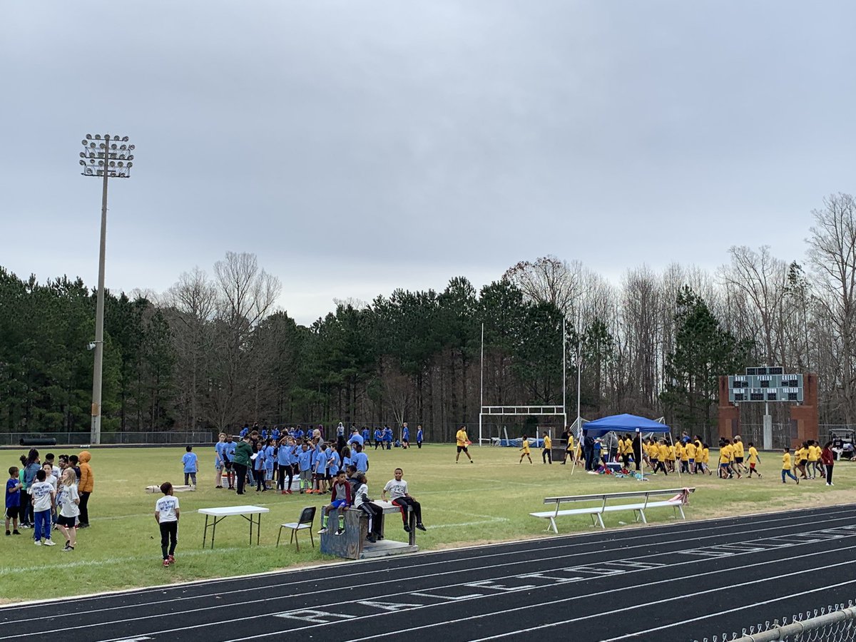 Washington GT Magnet (@gtwizards1) on Twitter photo Five of <a href="/wcpssmagnets/">WCPSS Office of Magnet Schools (Choice Schools)</a> best are warming up for another GT Track Meet! Five of <a href="/wcpssmagnets/">WCPSS Office of Magnet Schools (Choice Schools)</a> best are warming up for another GT Track Meet!