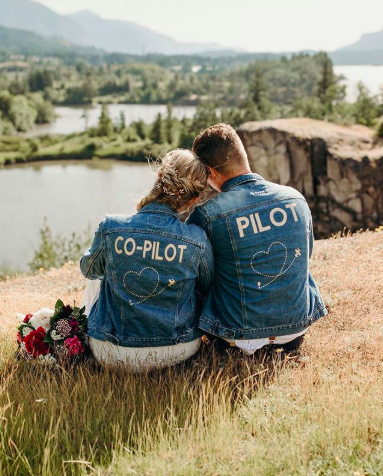 WeddingWire's tweet photo. Co-pilot &amp; Pilot! 💘✈️ Do you think Peter will find his co-pilot tonight? #BachelorNation @BachelorABC {Carley Jayne Photo} https://t.co/IeSMALF8QL